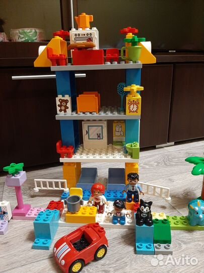 Конструктор Lego duplo, кукольный дом