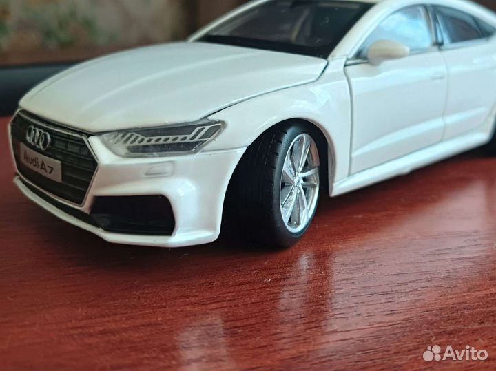 Audi a7 модель 1/24