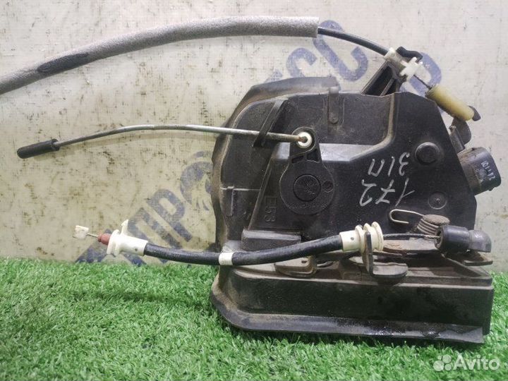 Замок двери задний правый Bmw X5 кроссовер 3.0 M54