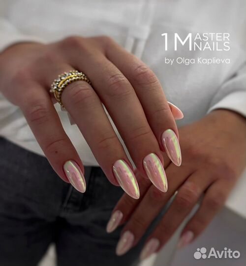 Модель на покрытие гель лак