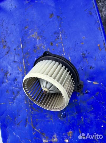 Мотор печки Geely emgrand ec7