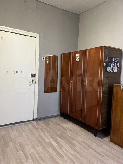 Комната 10 м² в 3-к., 4/5 эт.