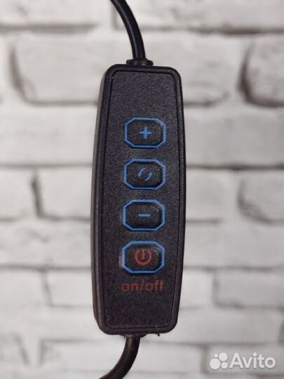 Кольцевая лампа со штативом