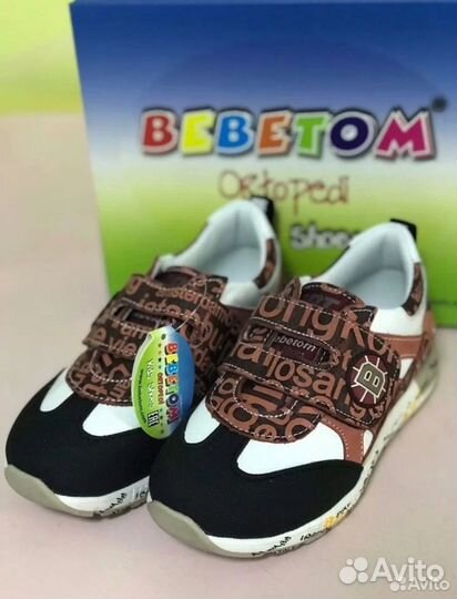 Кроссовки Bebetom новые