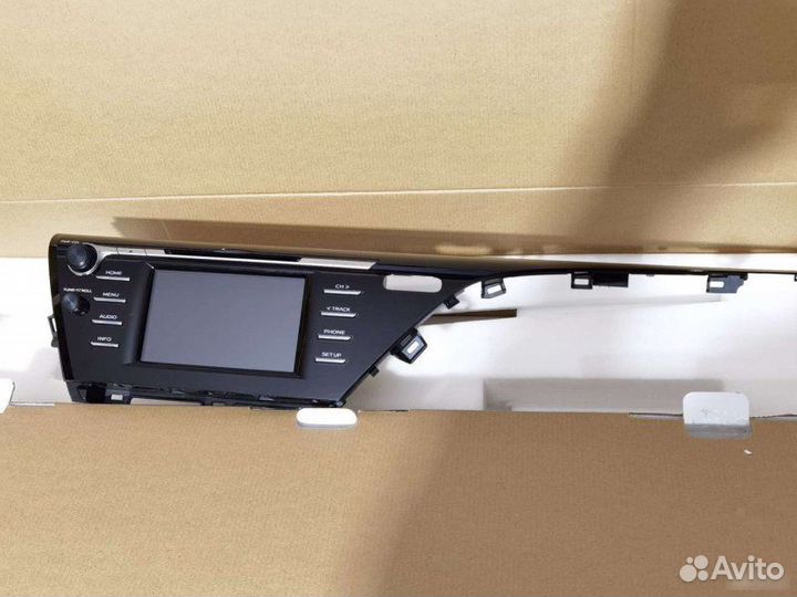 Монитор Toyota Camry 70