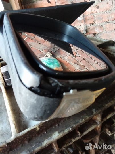 Боковое зеркало на ford focus 2