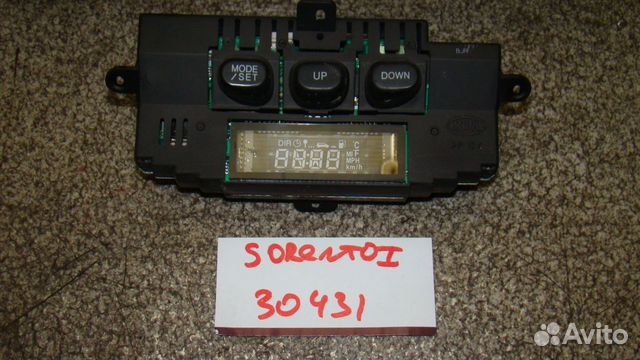 Дисплей информационный Kia Sorento 1 (BL)