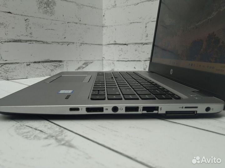 Ноутбук HP EliteBook 840 G3 - core i5 8/240gb