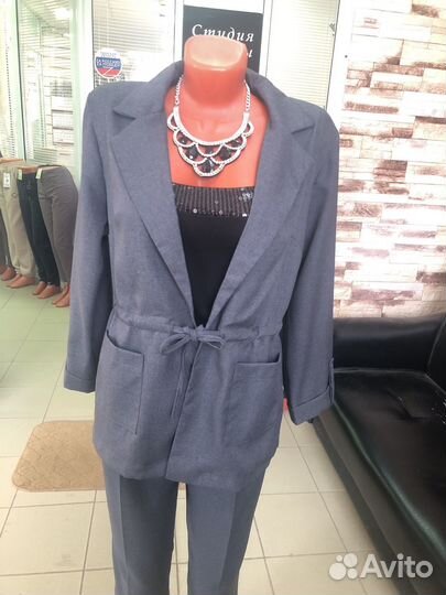 Костюм брючный