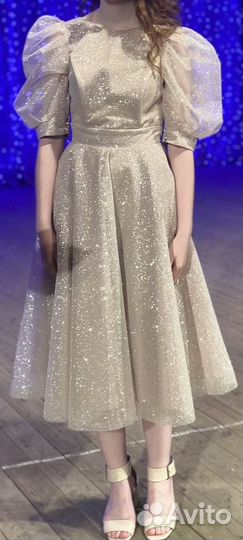 Вечернее платье