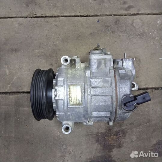 Компрессор кондиционера Volkswagen Passat B6