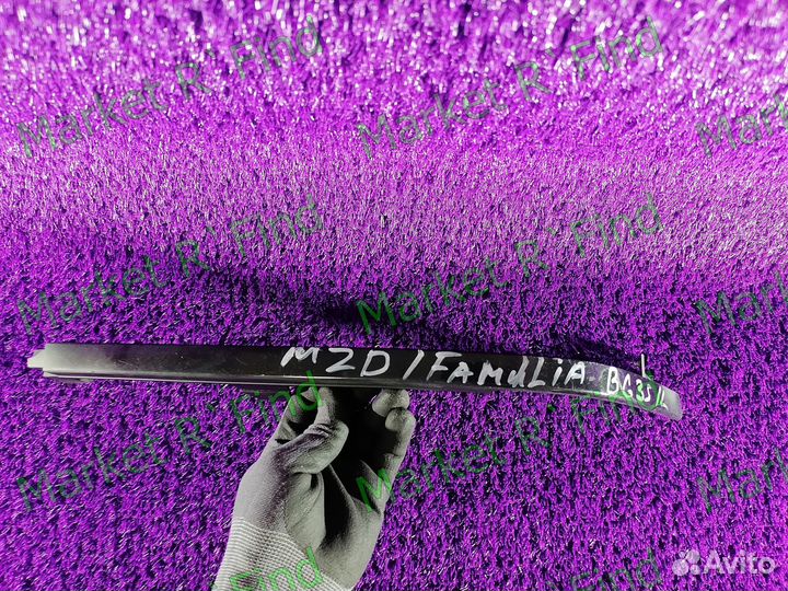 Ресничка фары передняя левая Fr L Mazda Familia