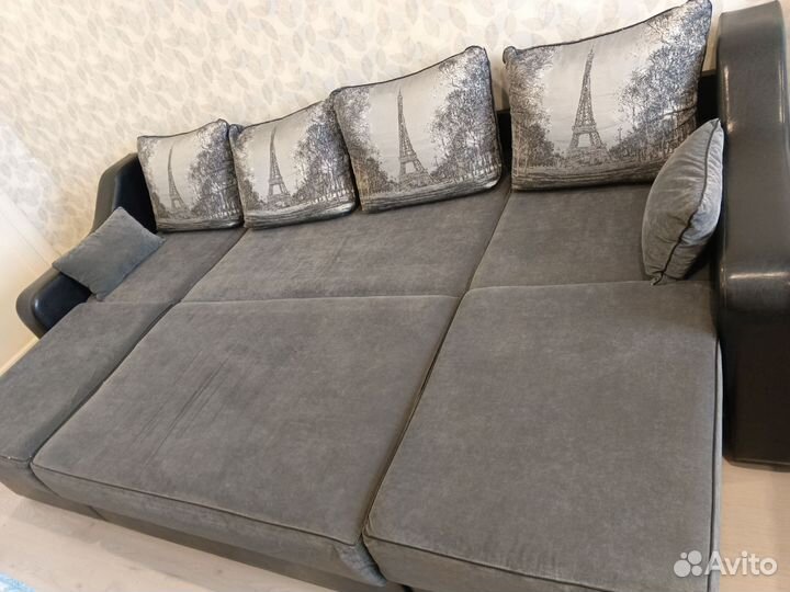 Большой угловой диван раскладной бу