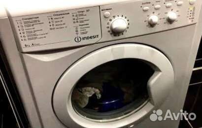 Стиральная машина с вертикальной загрузкой Indesit