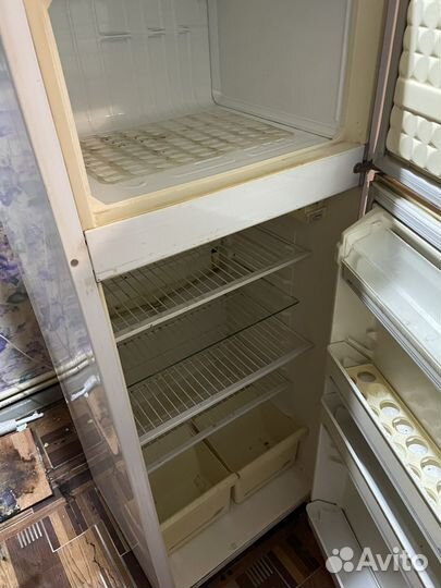 Холодильник