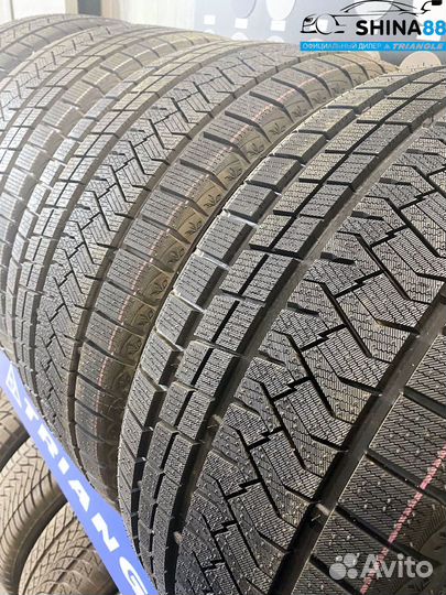 Triangle PL02 225/40 R19 93V