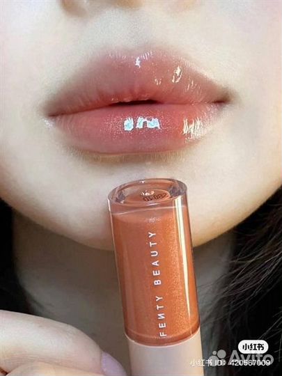 Блеск для губ Fenty Beauty Gloss Bomb Fenty Glow