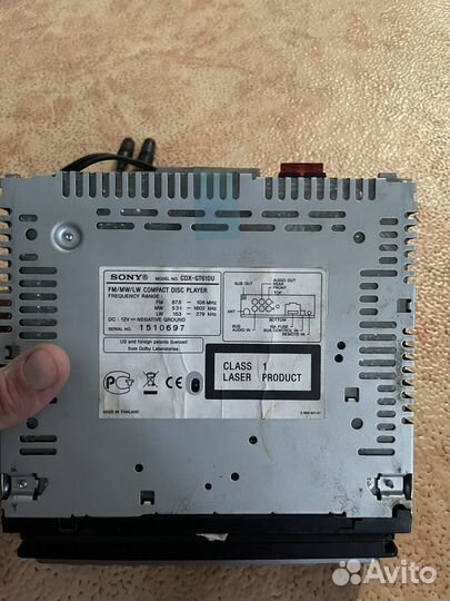 Продам магнитолу Sony