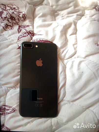 Телефон iPhone 8 plus продам