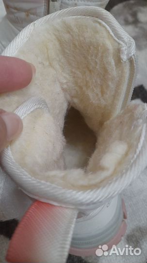 Ботинки зимние детскик 25