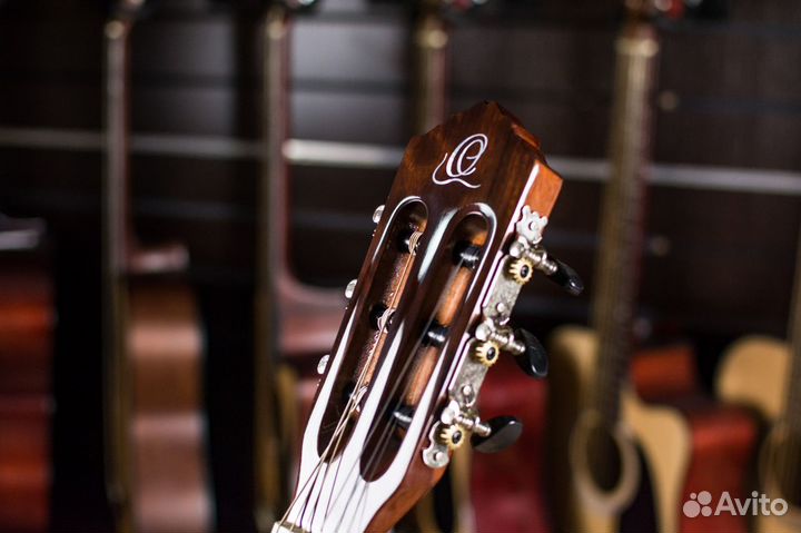 Детская классическая гитара 1/2 Ortega + Аксессуар