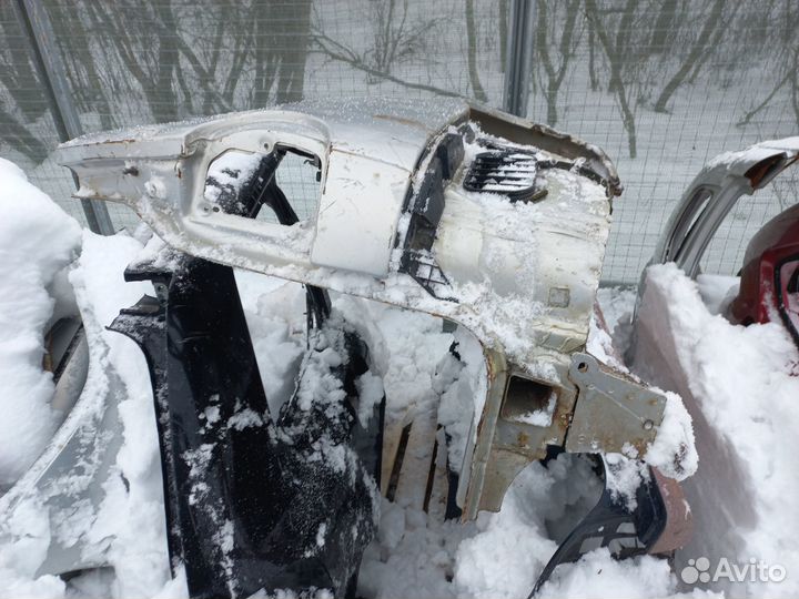 Крыло заднее правое vw sharan шаран четверть