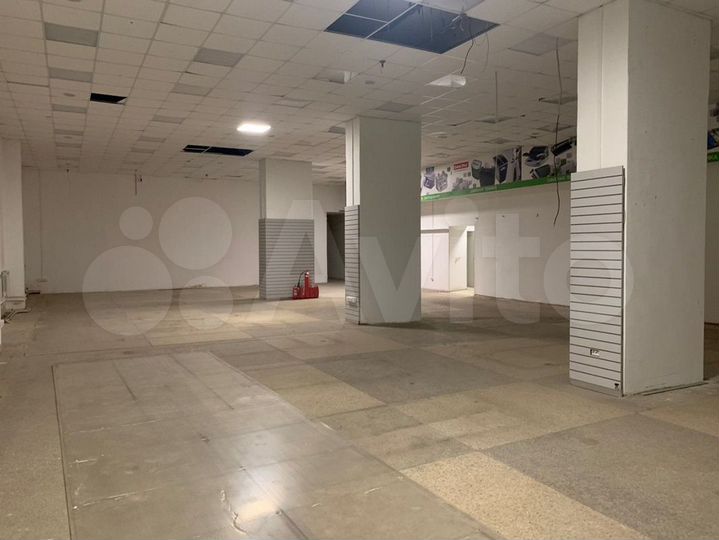 Аренда 400 м2, ул. Революционная, д. 31