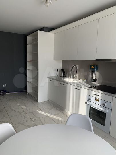 2-к. квартира, 56 м², 11/17 эт.