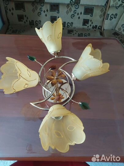 Люстра потолочная бу