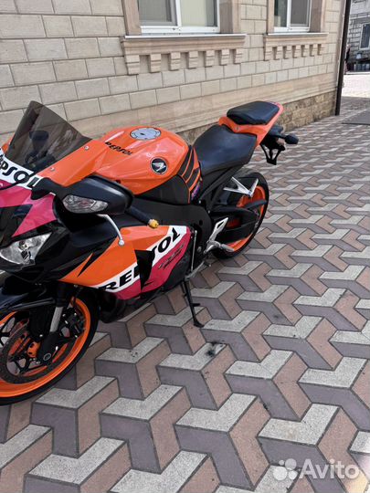 Honda cbr1000rr