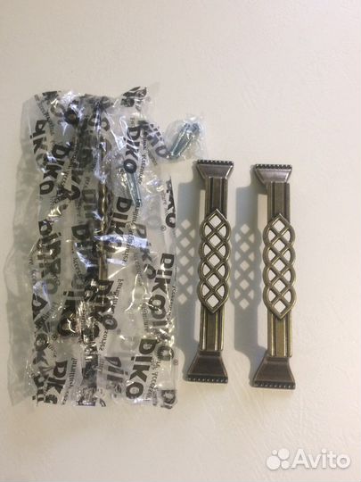 Мебельные ручки