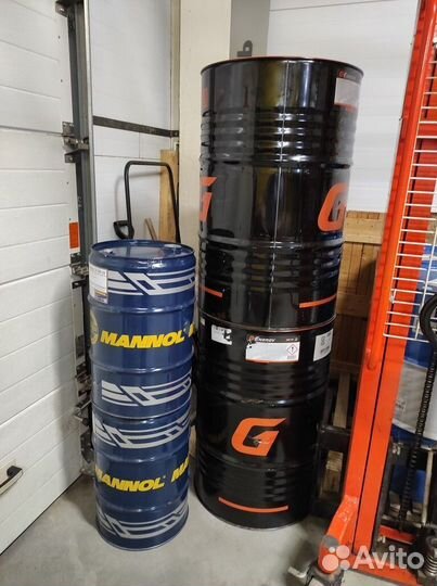 Бочки металлические 200л и 60л из под масла