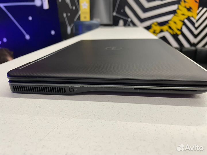 Ультрабук Dell Latitude E7240