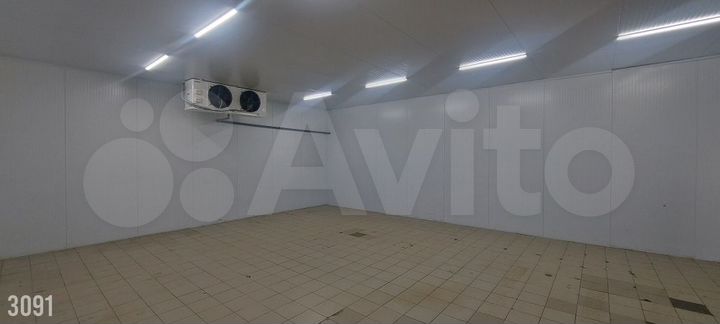 Склад с холодильниками