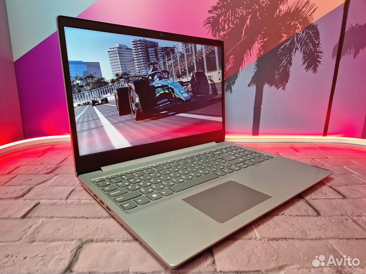 Ноутбук Lenovo Core i3 1005G1 SSD 512Gb FHD 15.6