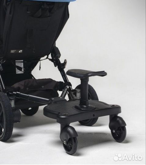 Универсальная подножка для коляски