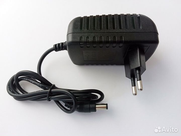 Зарядка пылесоса Elari RedStormTurbo EVC-032X