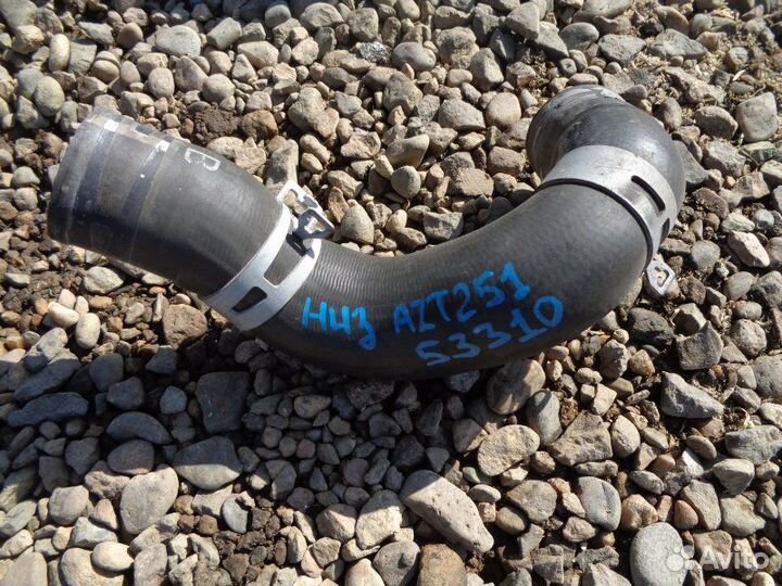 Патрубок радиатора Toyota Avensis AZT251 2AZ-FSE