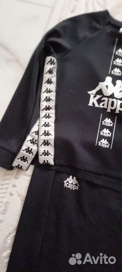 Спортивный костюм женский