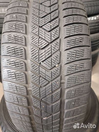 Pirelli Scorpion Winter 275/40 R22 108V