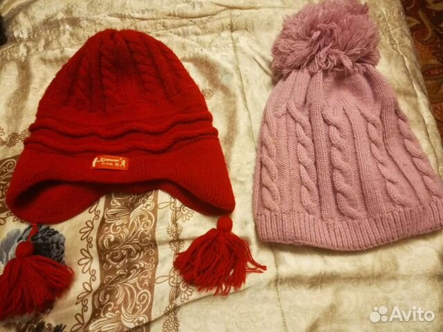 Шапки на девочку в отличном состоянии