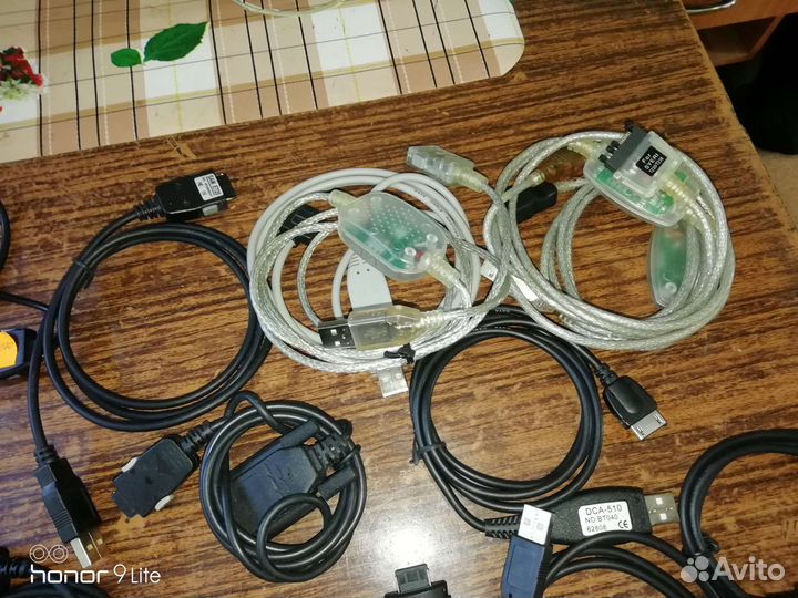 Зарядное устройство провода