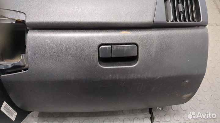 Панель передняя салона Mitsubishi Endeavor