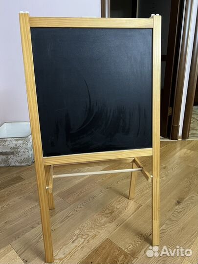 Мольберт, доска для рисования