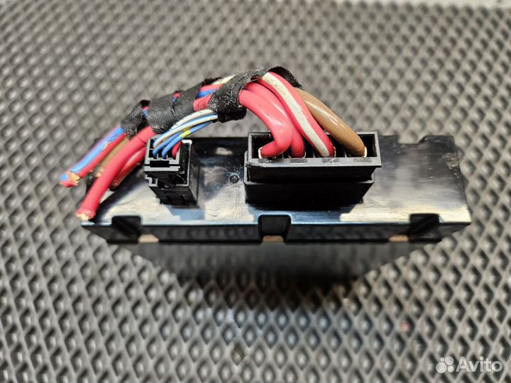 Трансформатор напряжения F01 F07 BMW