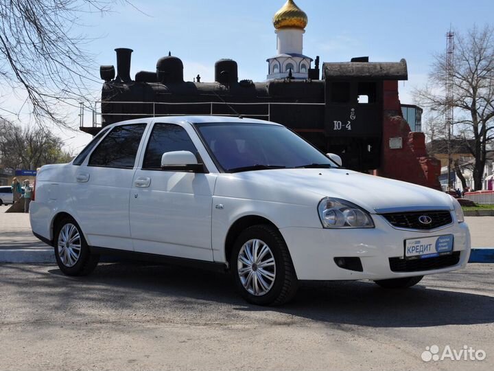 LADA Priora 1.6 МТ, 2014, 200 000 км