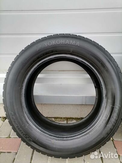 Yokohama Ice Guard IG20 215/60 R16 95Q