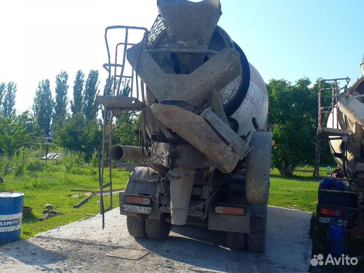 Автобетоносмеситель МАЗ 5516А5, 2012