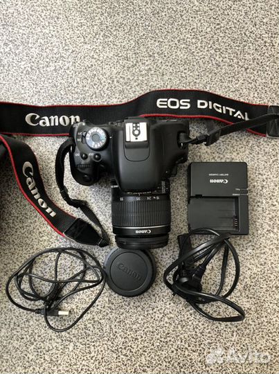 Зеркальный фотоаппарат