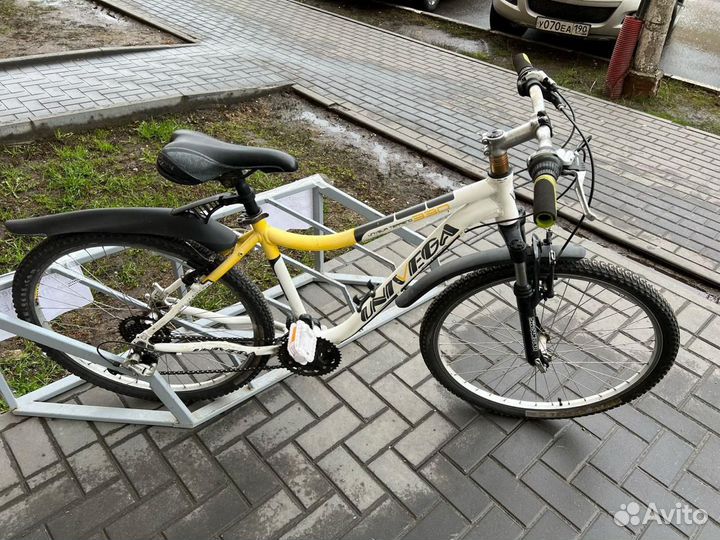 М.26375 Univega Terreno 330